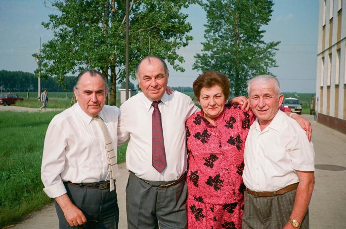Imre Égerházi with his siblings